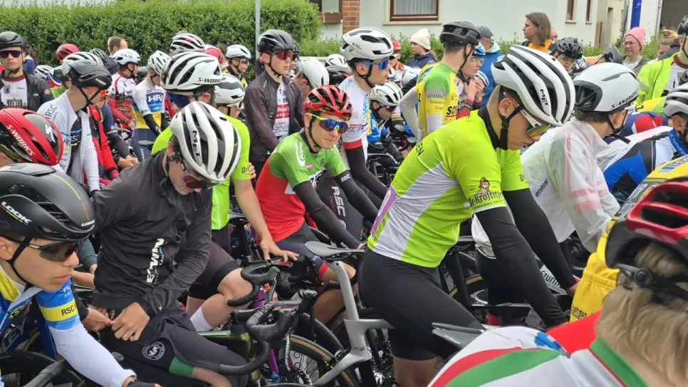 RC Sprinter Waltrop - Straßenrennen in Karbach - Startaufstellung U17m