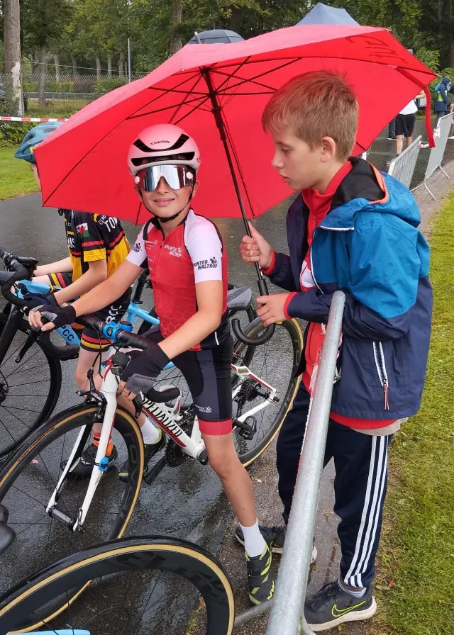 RC Sprinter Waltrop European Junior Cycling Tour Assen Oliver Haardt vor dem Start Strecke Asserbos
